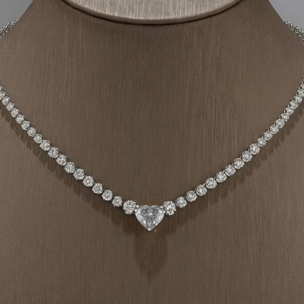 Silver Heart Sparkling Necklace - Picture 1 of 4